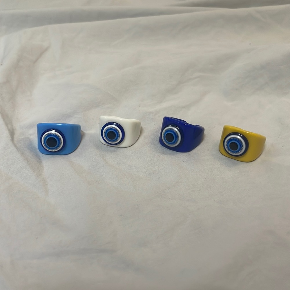 Plastic EYE Rings